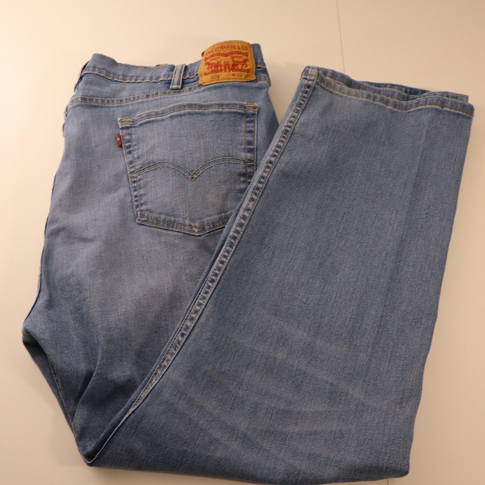 Levi's Levi Strauss 505 Size 42x30 Light Wash Jeans Men's